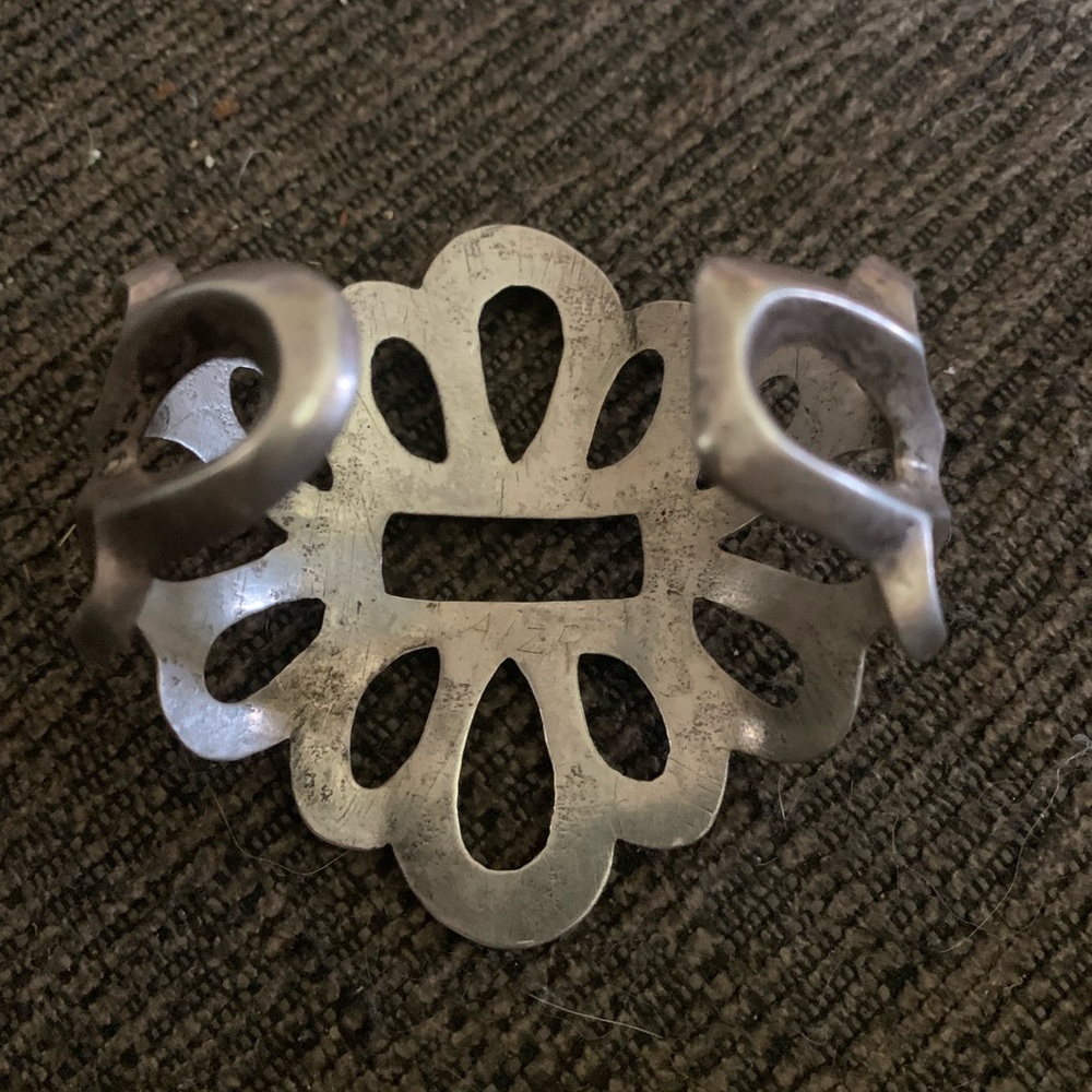 Vintage Sand Cast Cuff - Picture 2 of 7